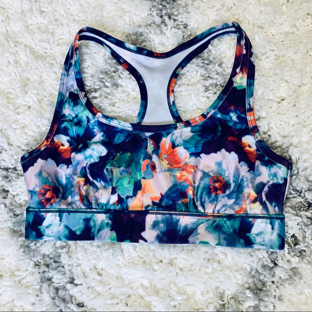 American Eagle Outfitters Floral Sports Bar